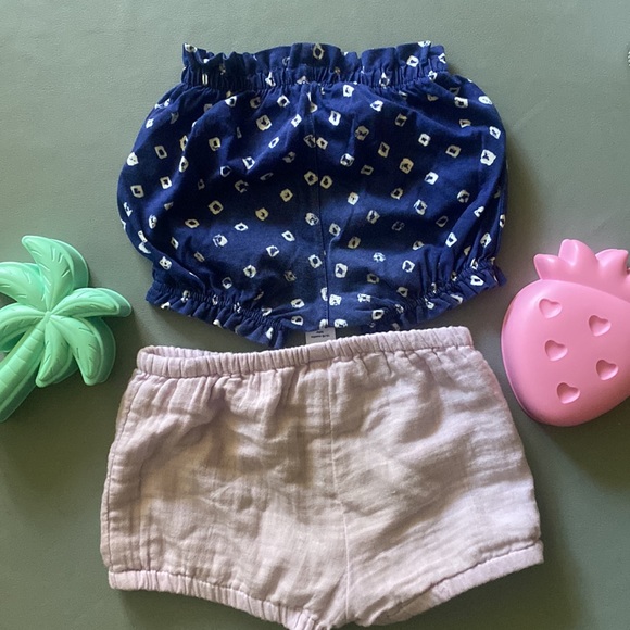 EUC Set of 2 Baby Gap Shorts & Tops Sets 18 - 24 months - Picture 10 of 12